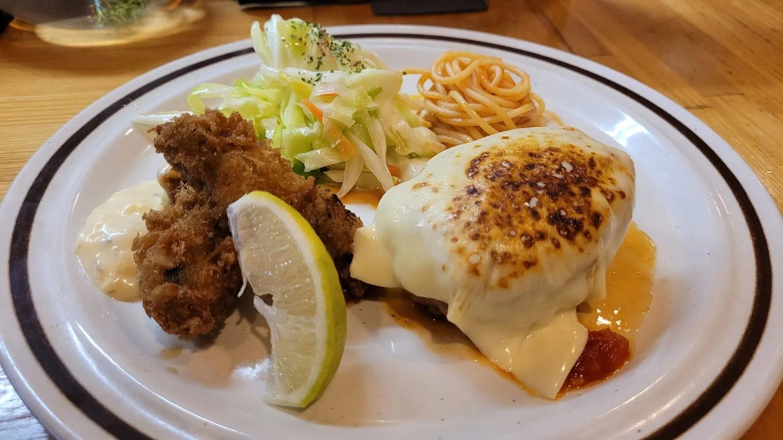 洋食のグルメ · 13